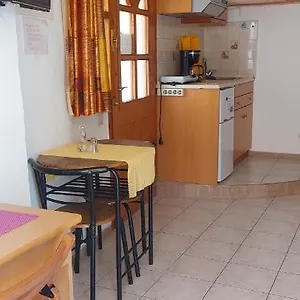 Nefeli β'οροφος Διαμέρισμα